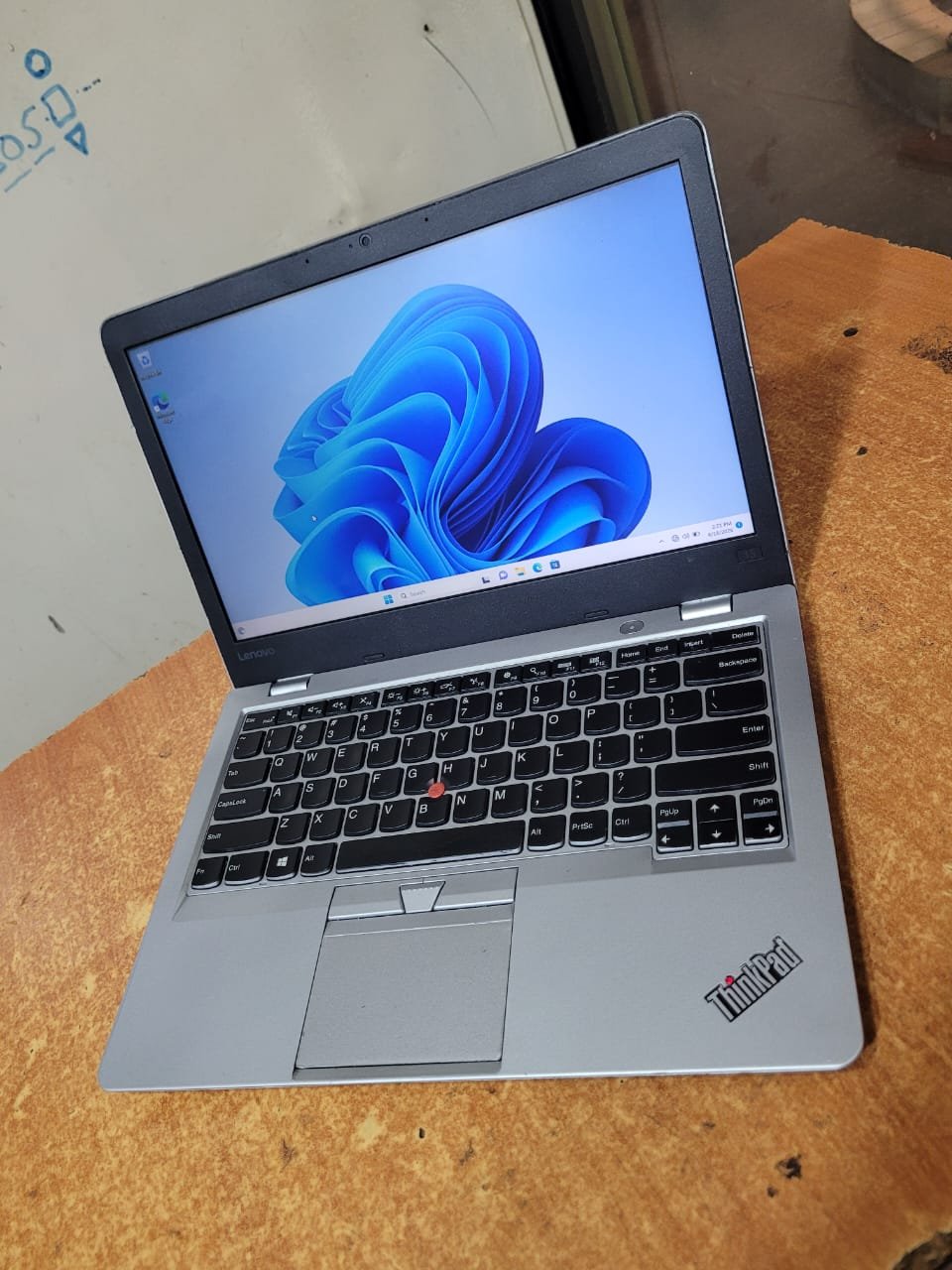 Lenovo ThinkPad L13 – Intel Core i5 | 8GB RAM | 256GB SSD | 13.3”